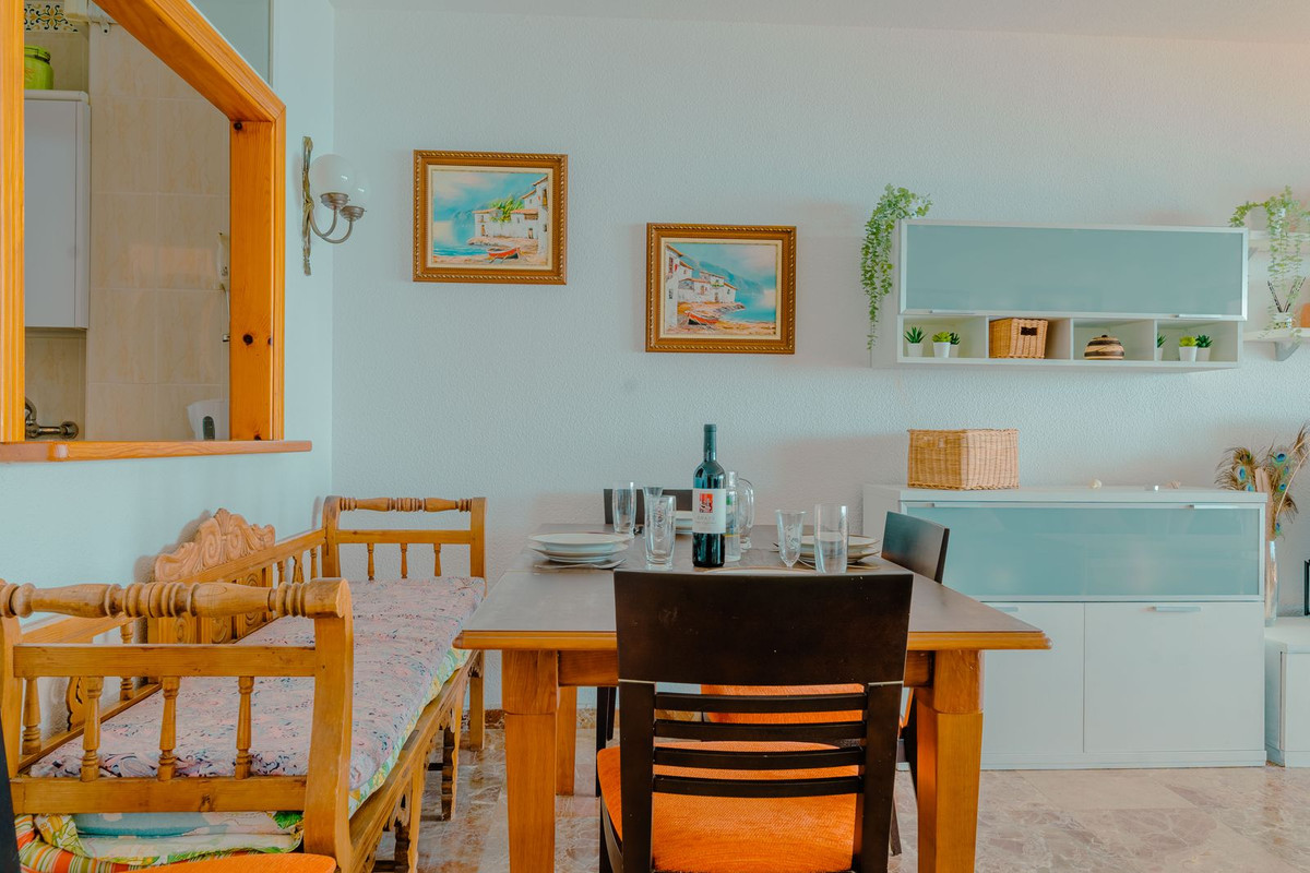 3 Bed Apartment for sale in Benalmadena Costa Costa Del Sol, Málaga, Spain