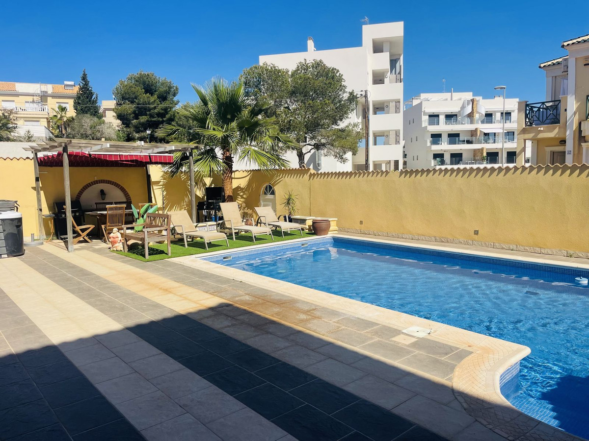 3 Bed Townhouse for sale in Villamartin Costa Blanca, Alicante, Spain