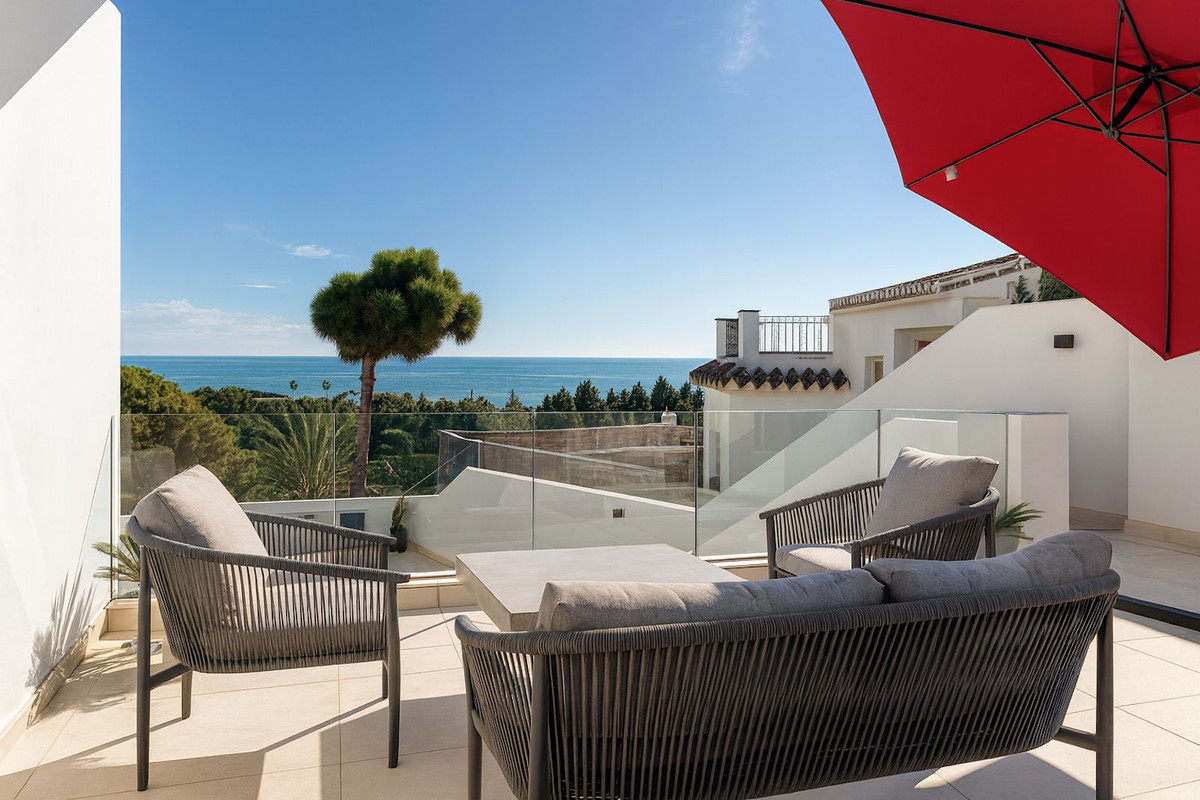 Se vende Villa - Chalet de 3 dormitorios en Costa Del Sol, Málaga, España