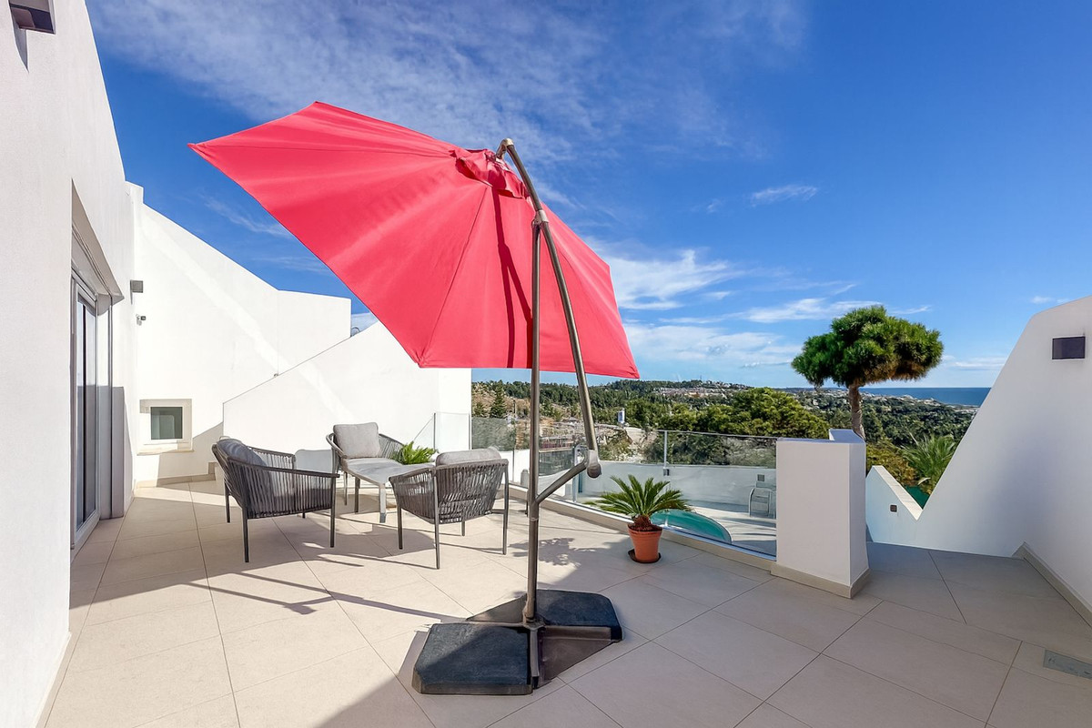 Se vende Villa - Chalet de 3 dormitorios en Costa Del Sol, Málaga, España