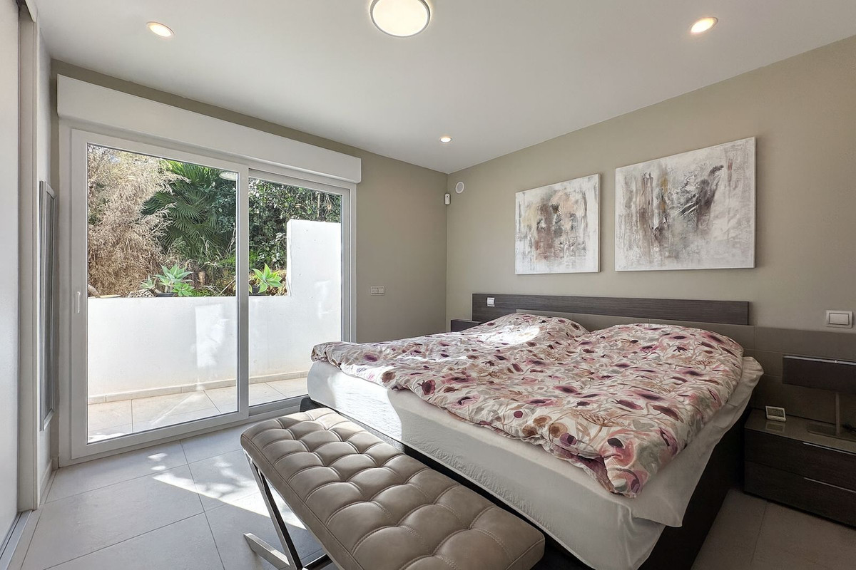 Se vende Villa - Chalet de 3 dormitorios en Costa Del Sol, Málaga, España
