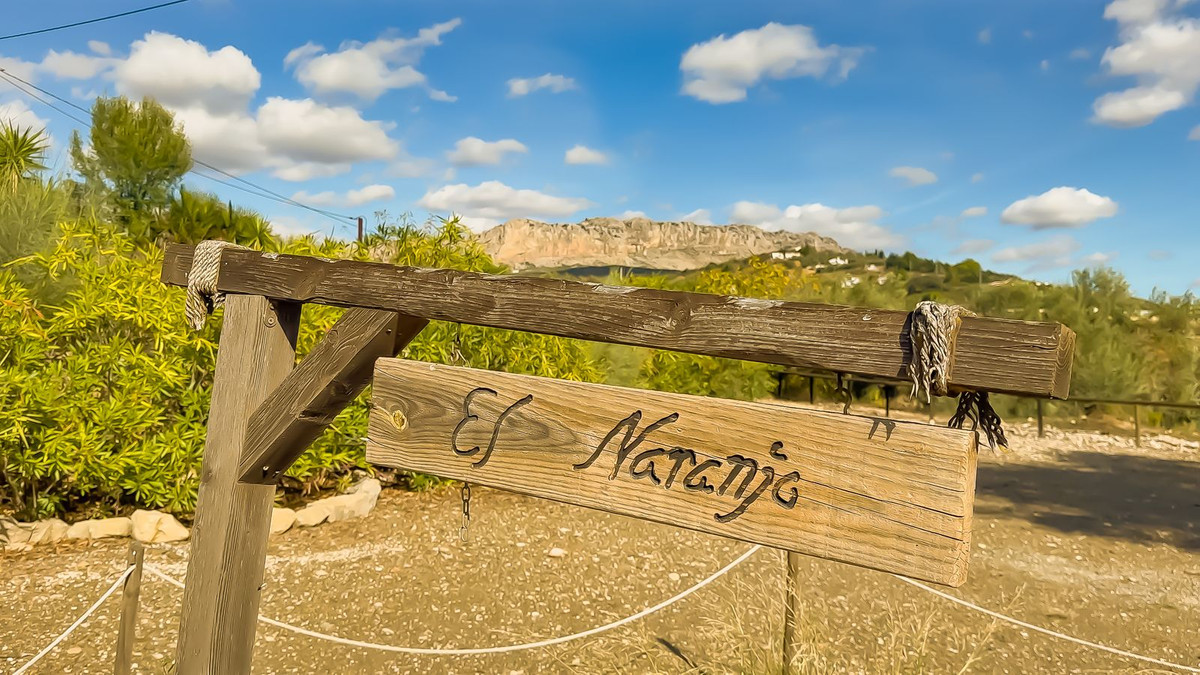 Se vende Finca - Cortijo de 2 dormitorios en Costa Del Sol, Málaga, España