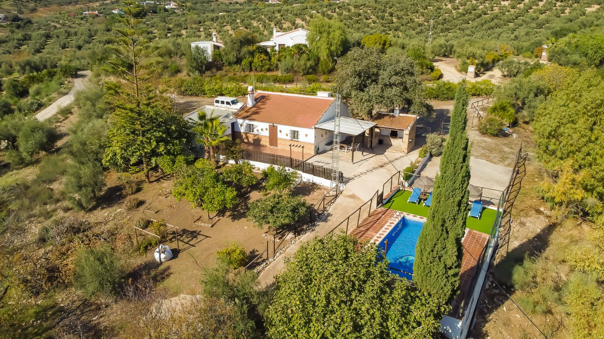 Se vende Finca - Cortijo de 2 dormitorios en Costa Del Sol, Málaga, España