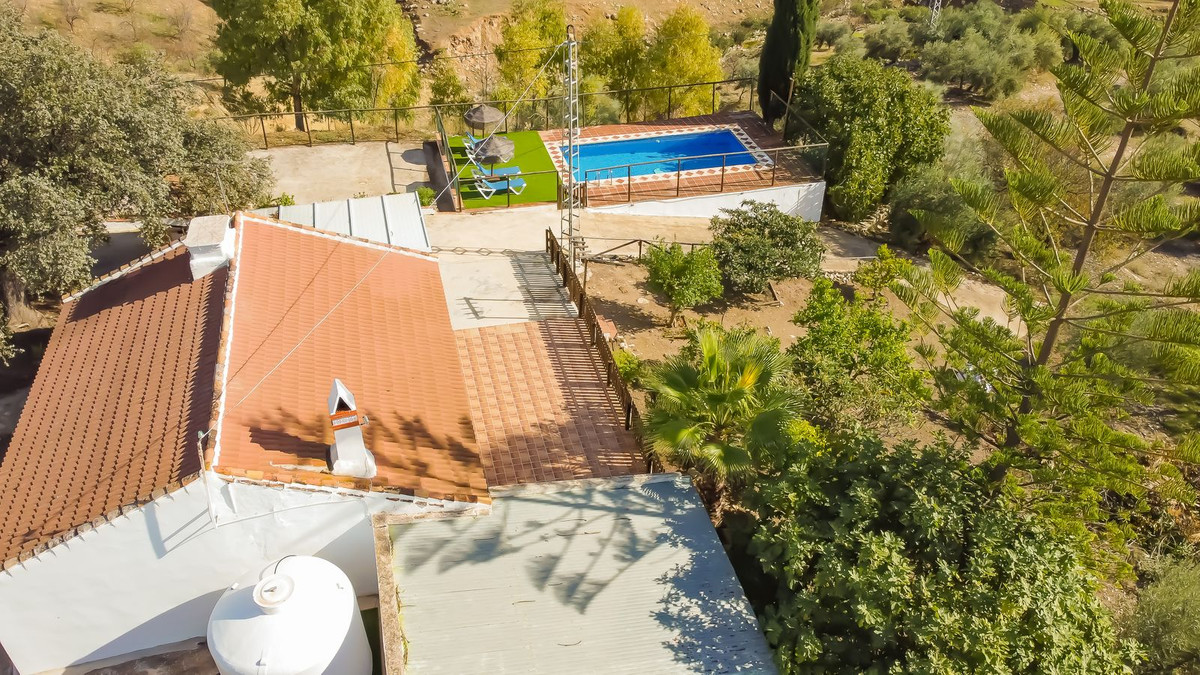 Se vende Finca - Cortijo de 2 dormitorios en Costa Del Sol, Málaga, España