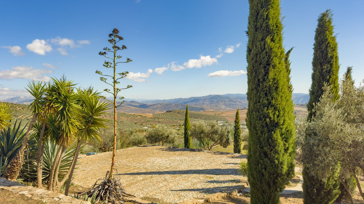 Se vende Finca - Cortijo de 13 dormitorios en Costa Del Sol, Málaga, España