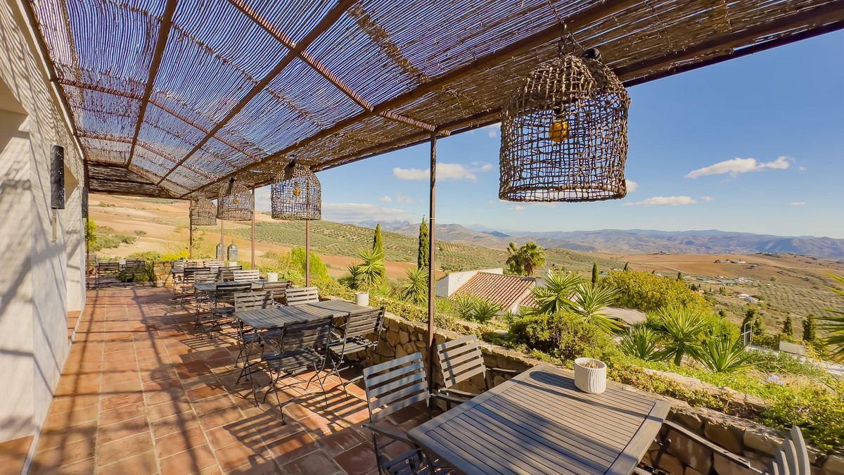 Se vende Finca - Cortijo de 13 dormitorios en Costa Del Sol, Málaga, España