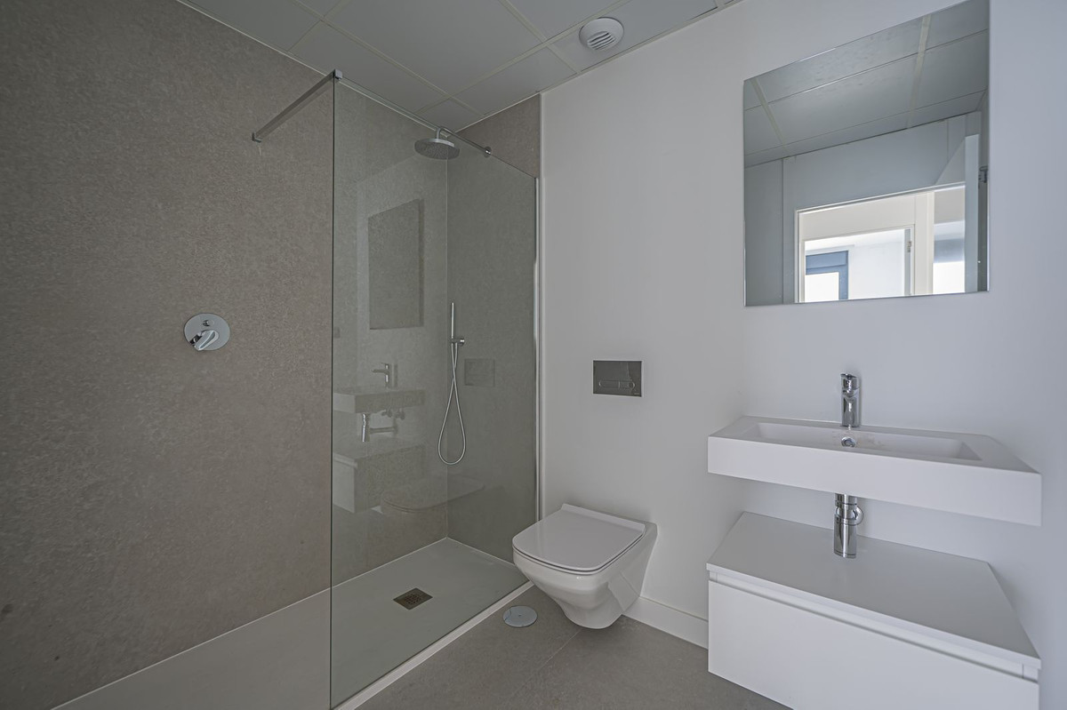 3 Bed Apartment for sale in Altos De Los Monteros Costa Del Sol, Málaga, Spain