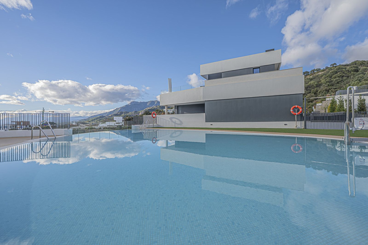 3 Bed Apartment for sale in Altos De Los Monteros Costa Del Sol, Málaga, Spain