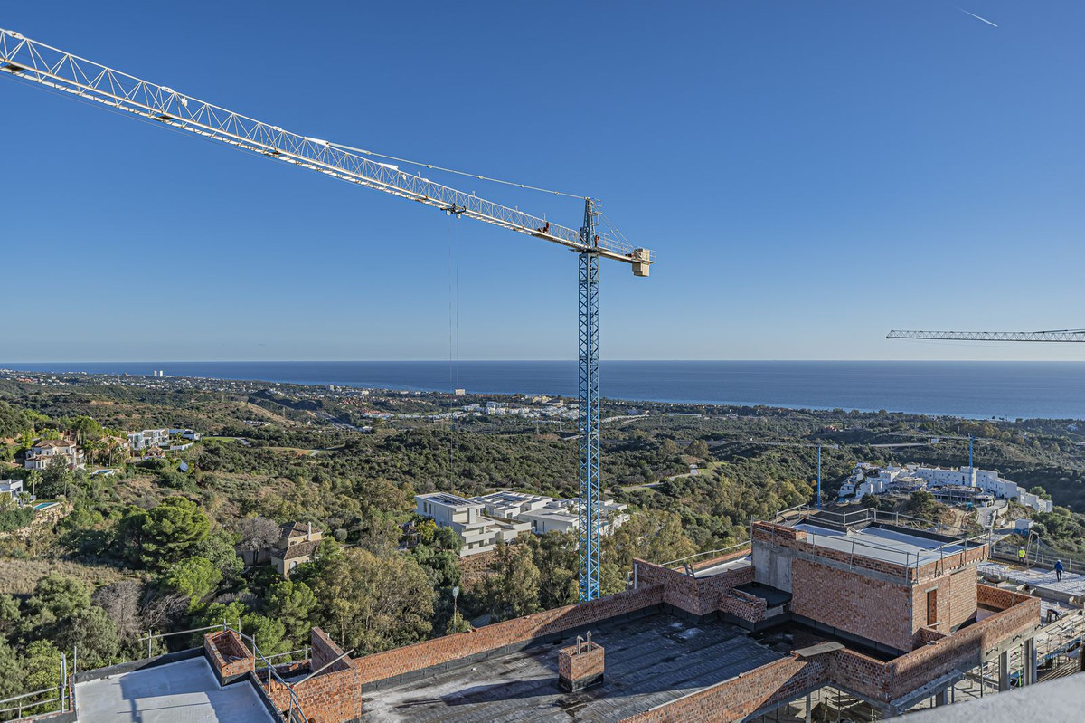 3 Bed Apartment for sale in Altos De Los Monteros Costa Del Sol, Málaga, Spain