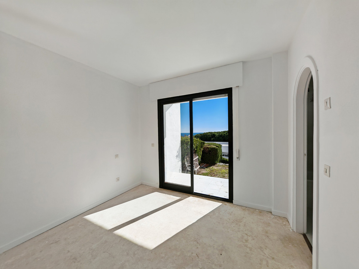 2 Bed Townhouse for sale in Cabopino Costa Del Sol, Málaga, Spain