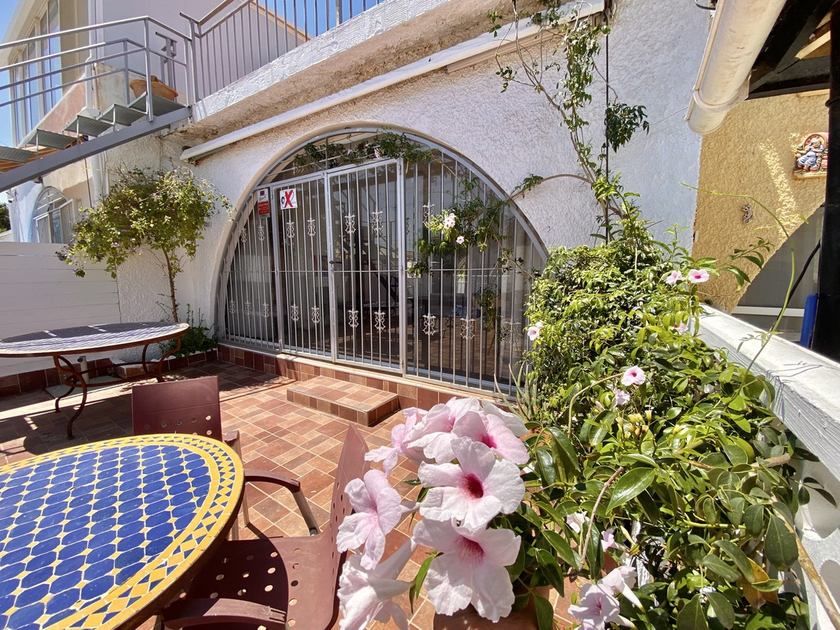 2 Bed Townhouse for sale in Playa Flamenca Costa Blanca, Alicante, Spain