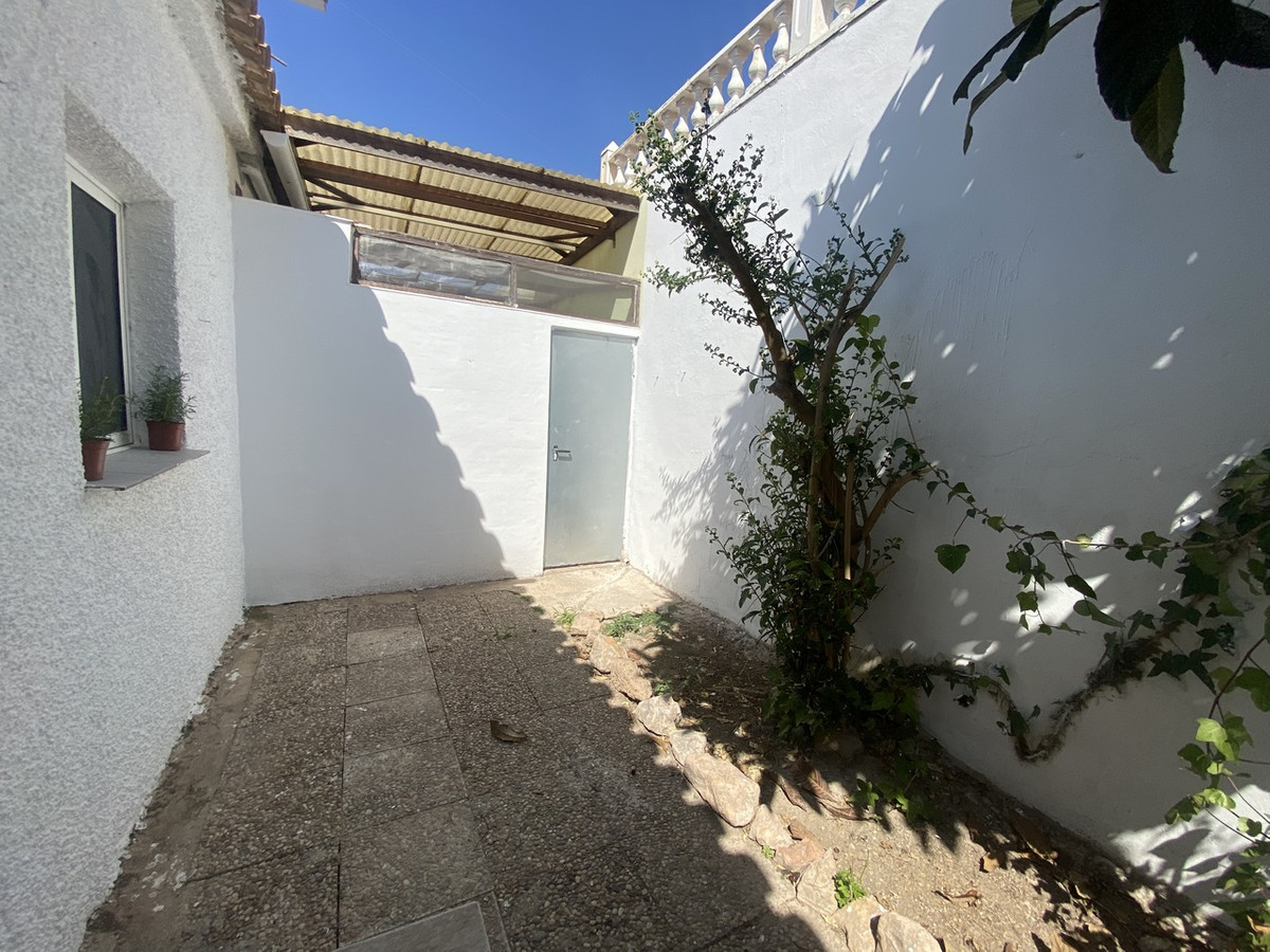 2 Bed Townhouse for sale in Playa Flamenca Costa Blanca, Alicante, Spain