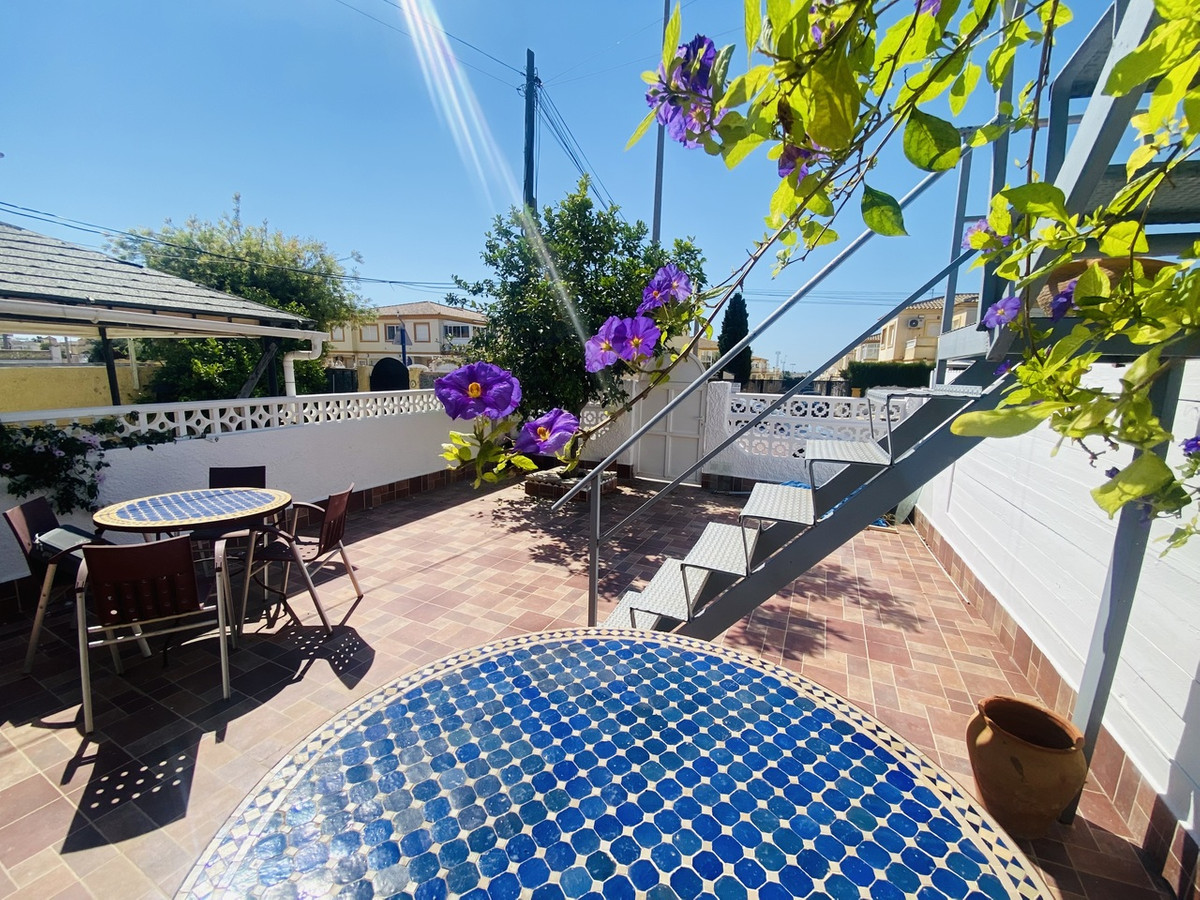 2 Bed Townhouse for sale in Playa Flamenca Costa Blanca, Alicante, Spain