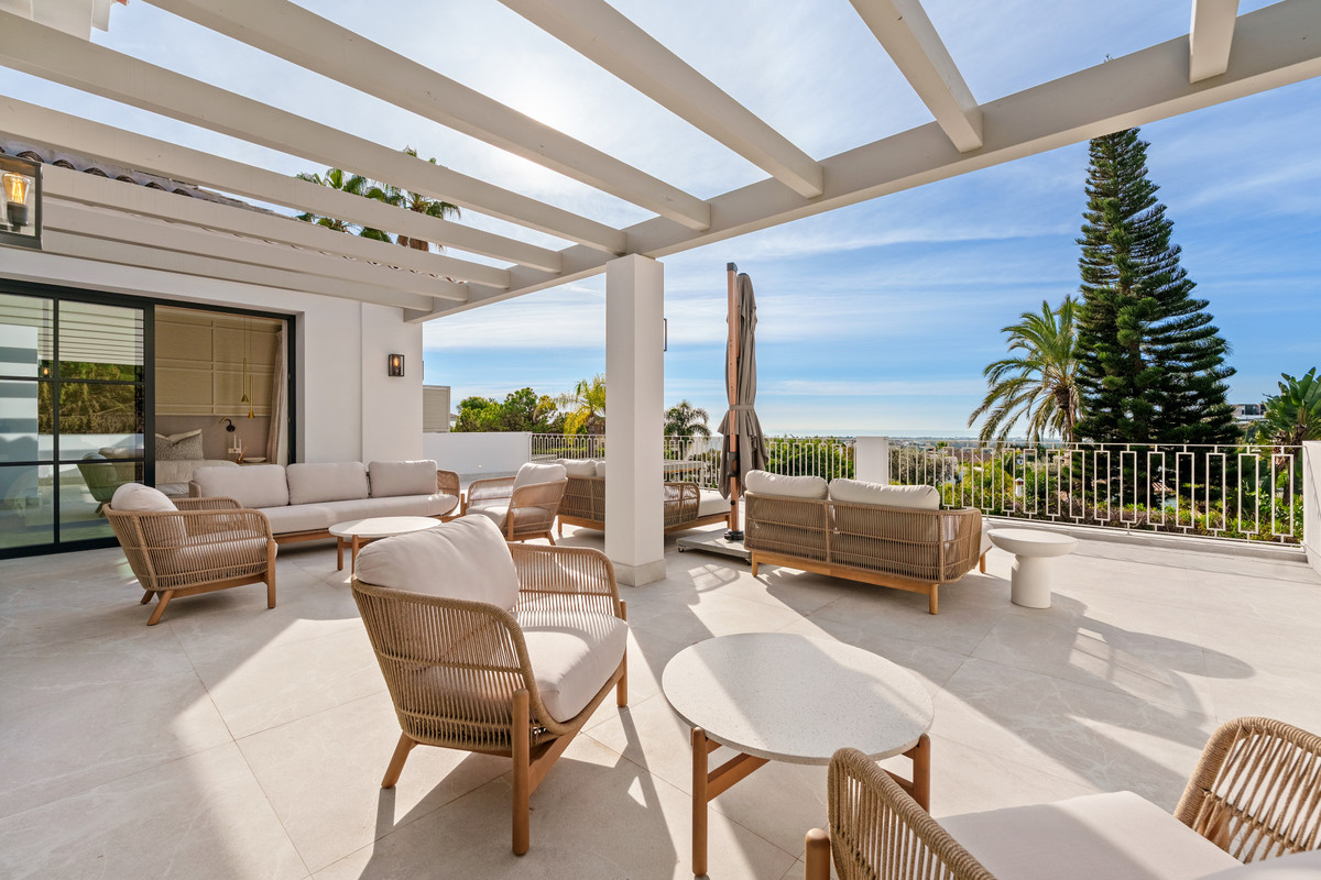 Se vende Villa - Chalet de 5 dormitorios en Costa Del Sol, Málaga, España