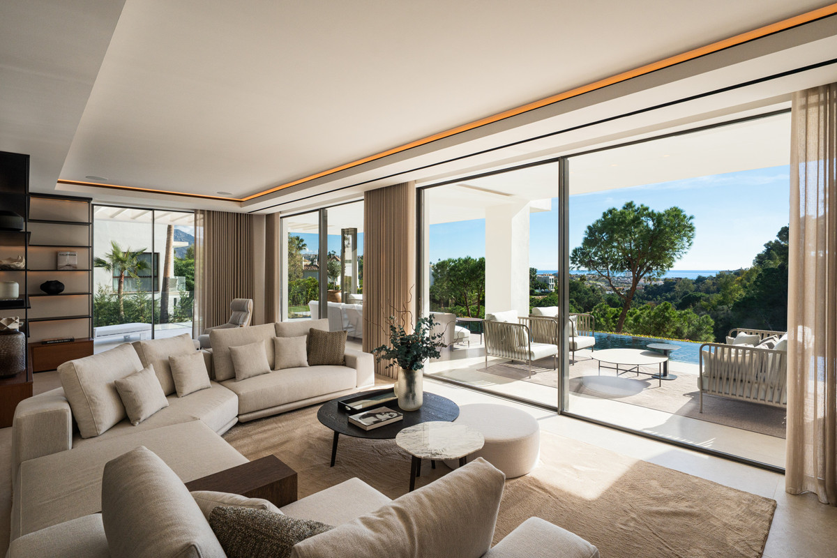 Se vende Villa - Chalet de 6 dormitorios en Costa Del Sol, Málaga, España