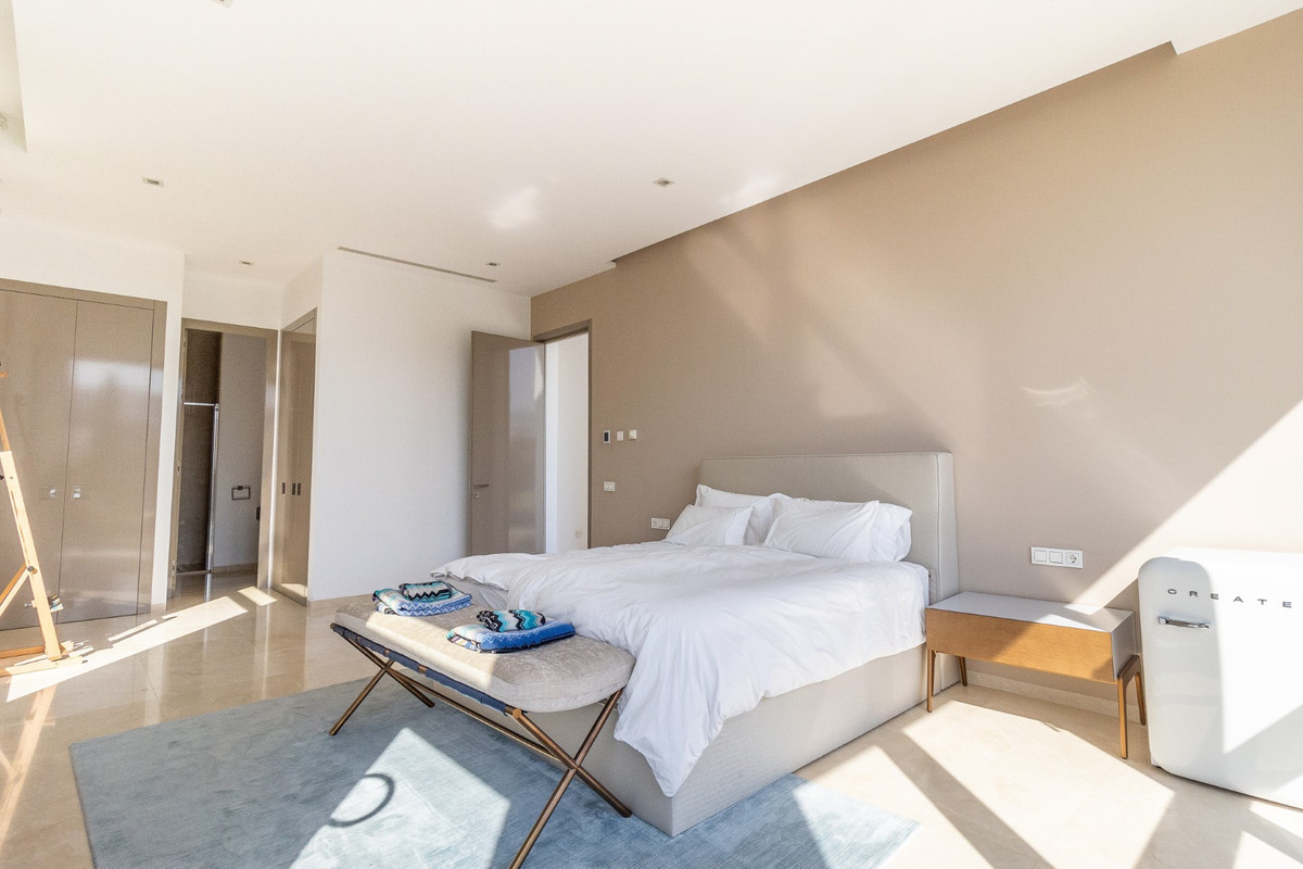 Se vende Villa - Chalet de 6 dormitorios en Costa Del Sol, Málaga, España