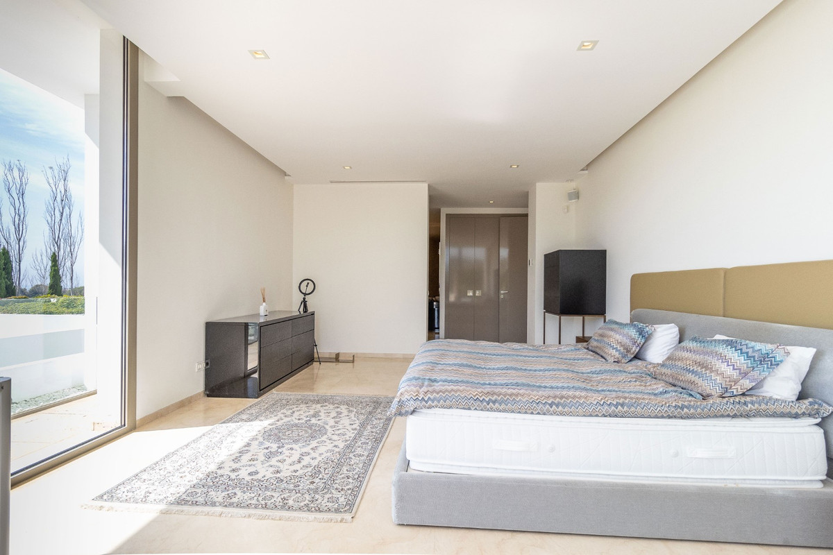 Se vende Villa - Chalet de 6 dormitorios en Costa Del Sol, Málaga, España