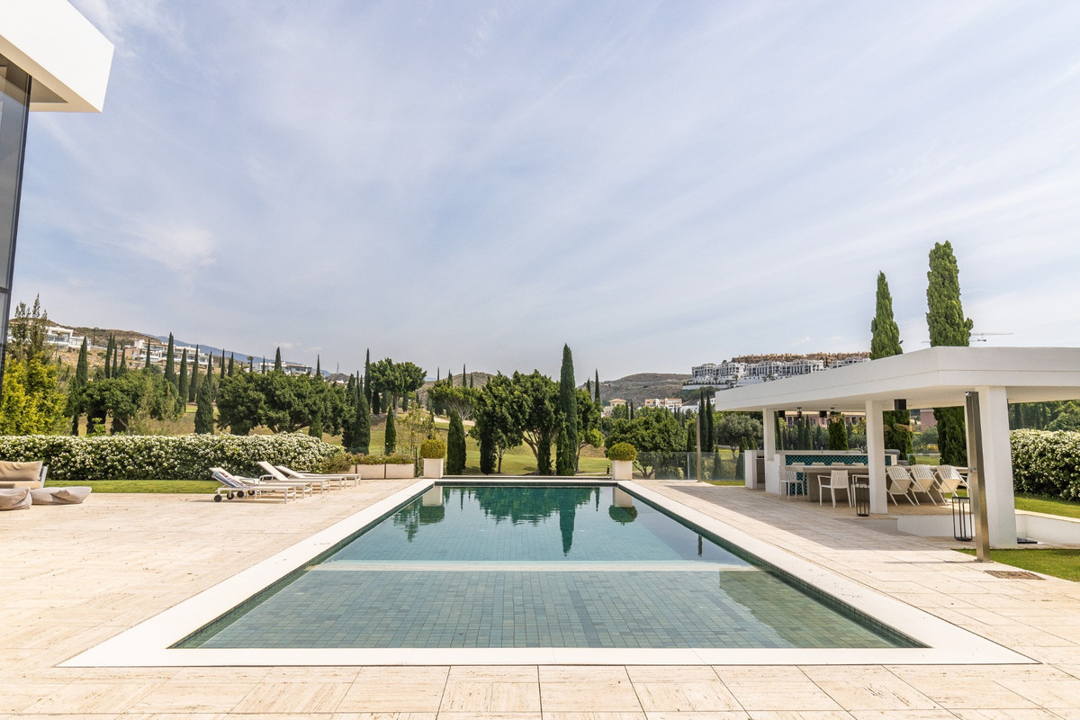 Se vende Villa - Chalet de 6 dormitorios en Costa Del Sol, Málaga, España
