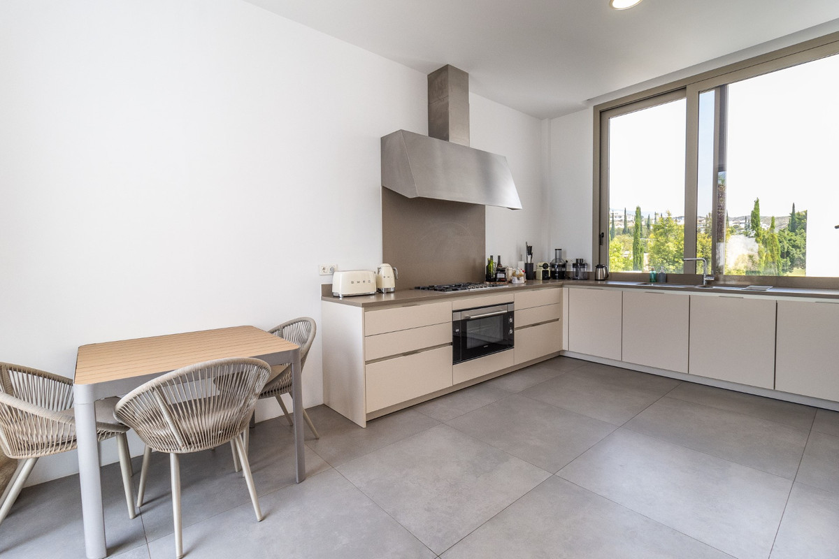 Se vende Villa - Chalet de 6 dormitorios en Costa Del Sol, Málaga, España