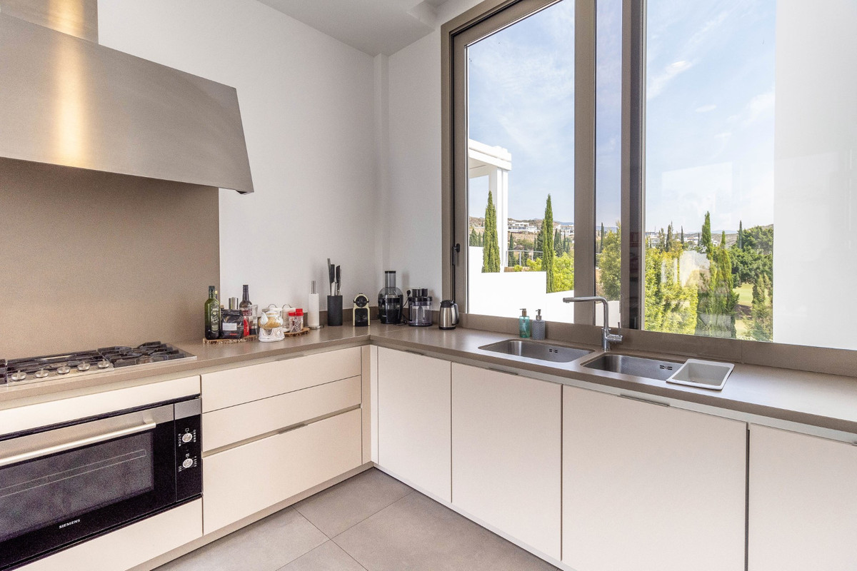 Se vende Villa - Chalet de 6 dormitorios en Costa Del Sol, Málaga, España