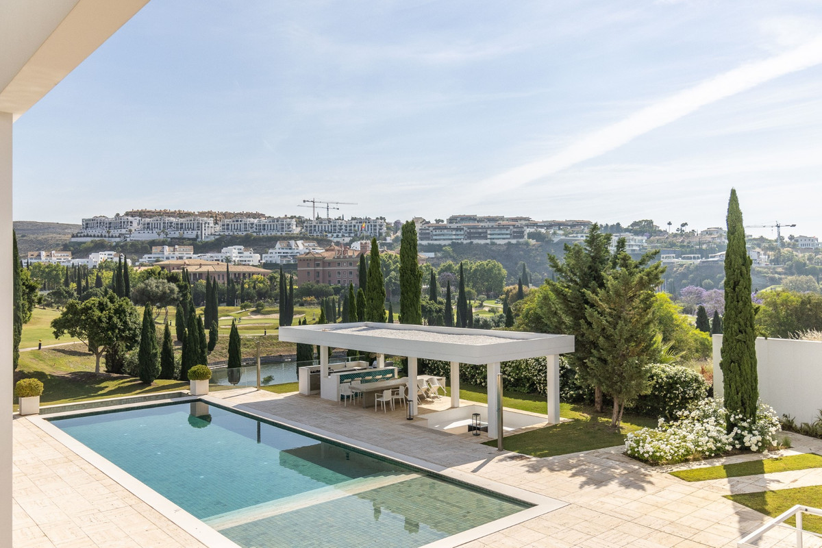 Se vende Villa - Chalet de 6 dormitorios en Costa Del Sol, Málaga, España