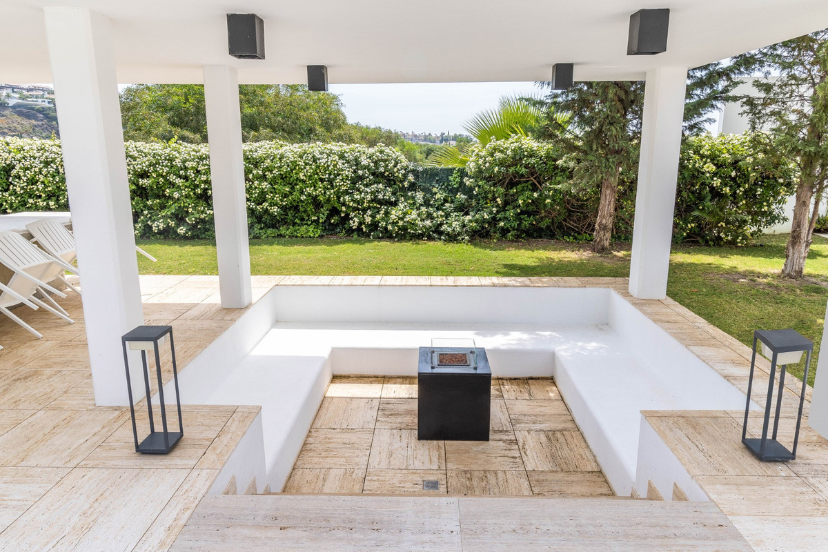 Se vende Villa - Chalet de 6 dormitorios en Costa Del Sol, Málaga, España