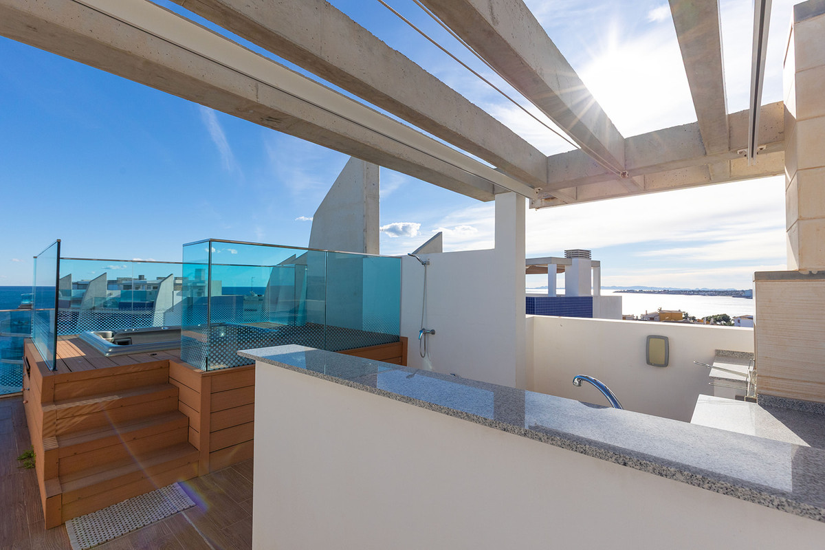 2 Bed Apartment for sale in Punta Prima Costa Blanca, Alicante, Spain