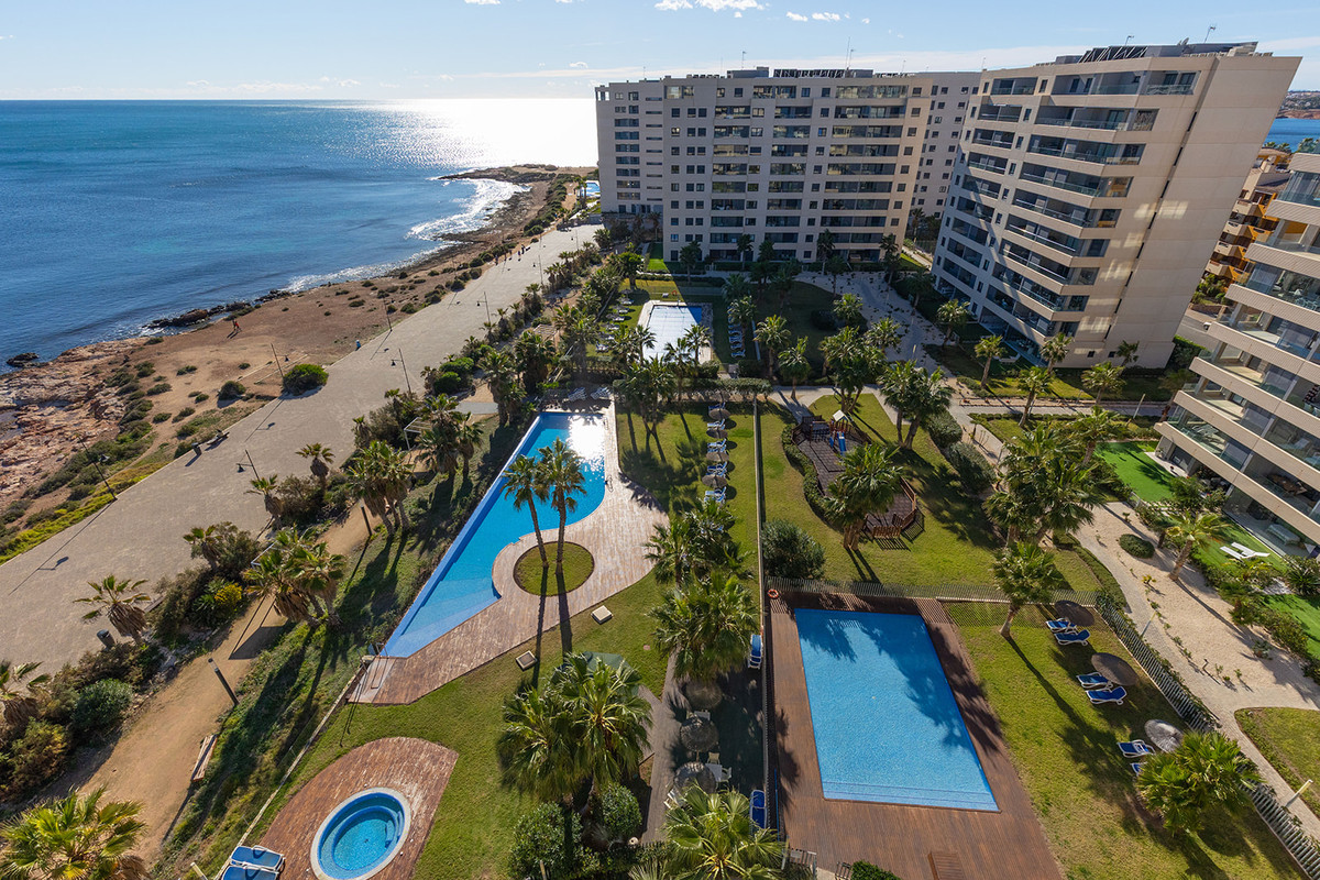 3 Bed Apartment for sale in Punta Prima Costa Blanca, Alicante, Spain