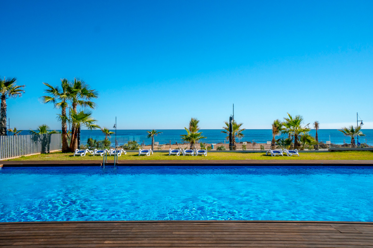 3 Bed Apartment for sale in Punta Prima Costa Blanca, Alicante, Spain