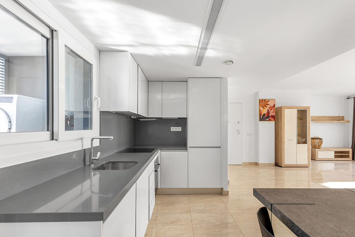3 Bed Apartment for sale in Punta Prima Costa Blanca, Alicante, Spain