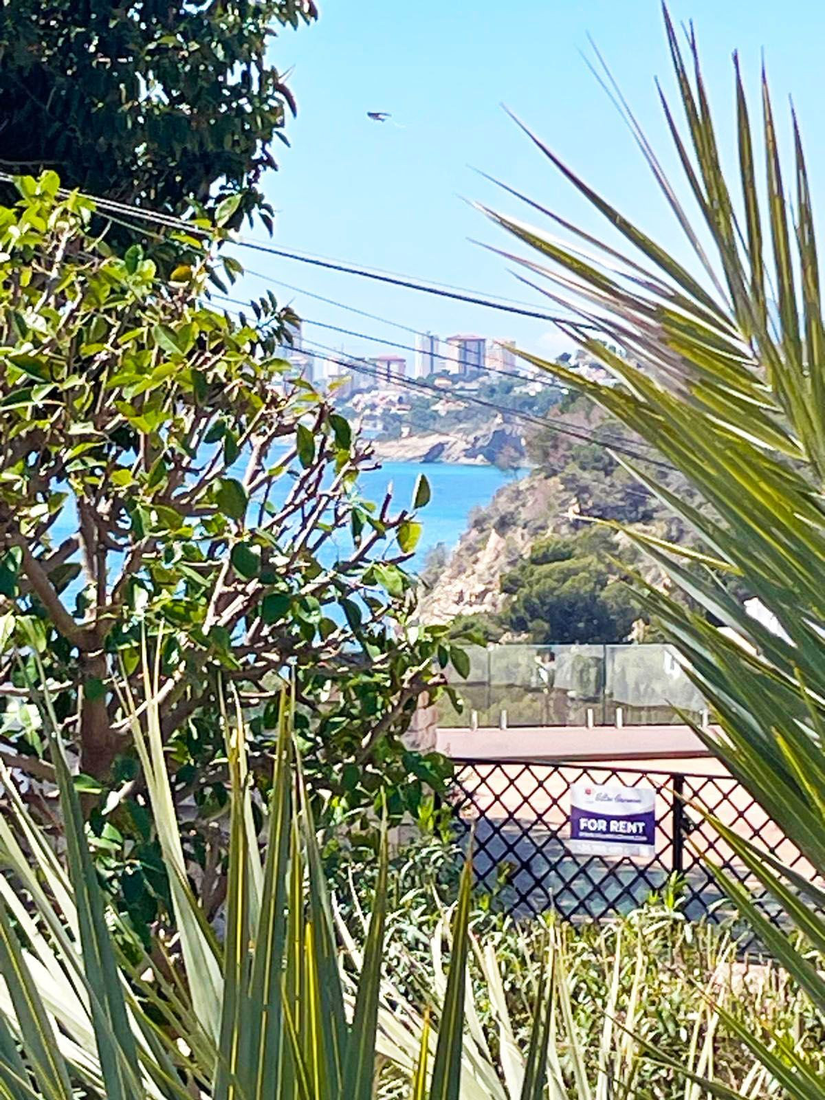 Se vende Villa - Chalet de 4 dormitorios en Costa Blanca, Alicante, España