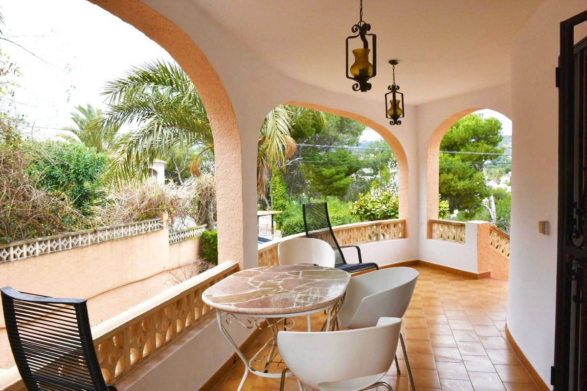 Se vende Villa - Chalet de 4 dormitorios en Costa Blanca, Alicante, España