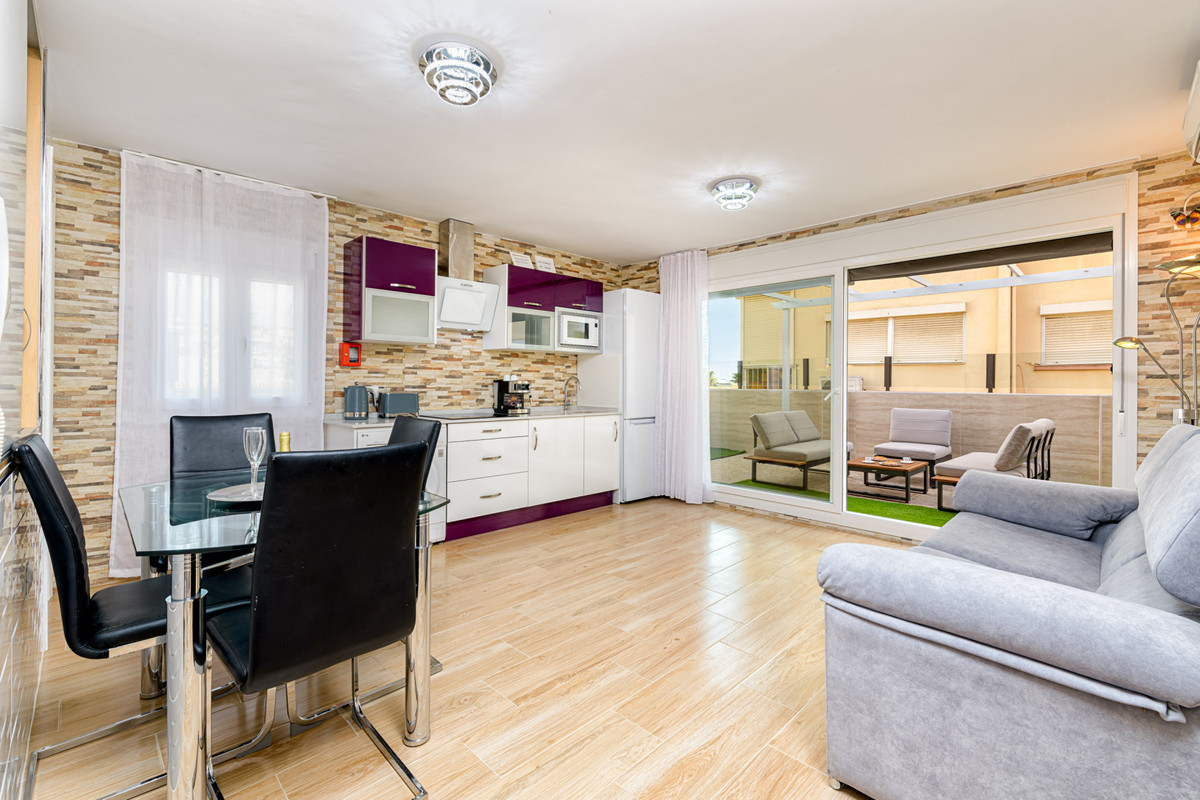 3 Bed Apartment for sale in Málaga Costa Del Sol, Málaga, Spain