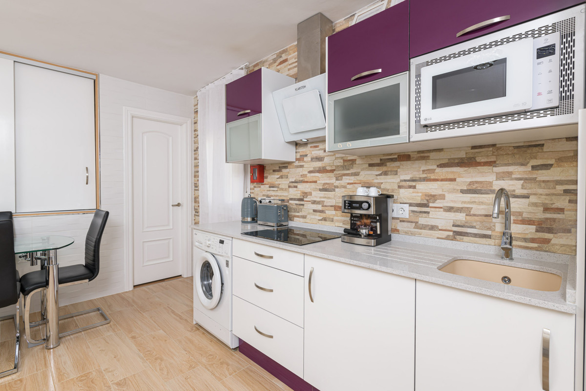 3 Bed Apartment for sale in Málaga Costa Del Sol, Málaga, Spain