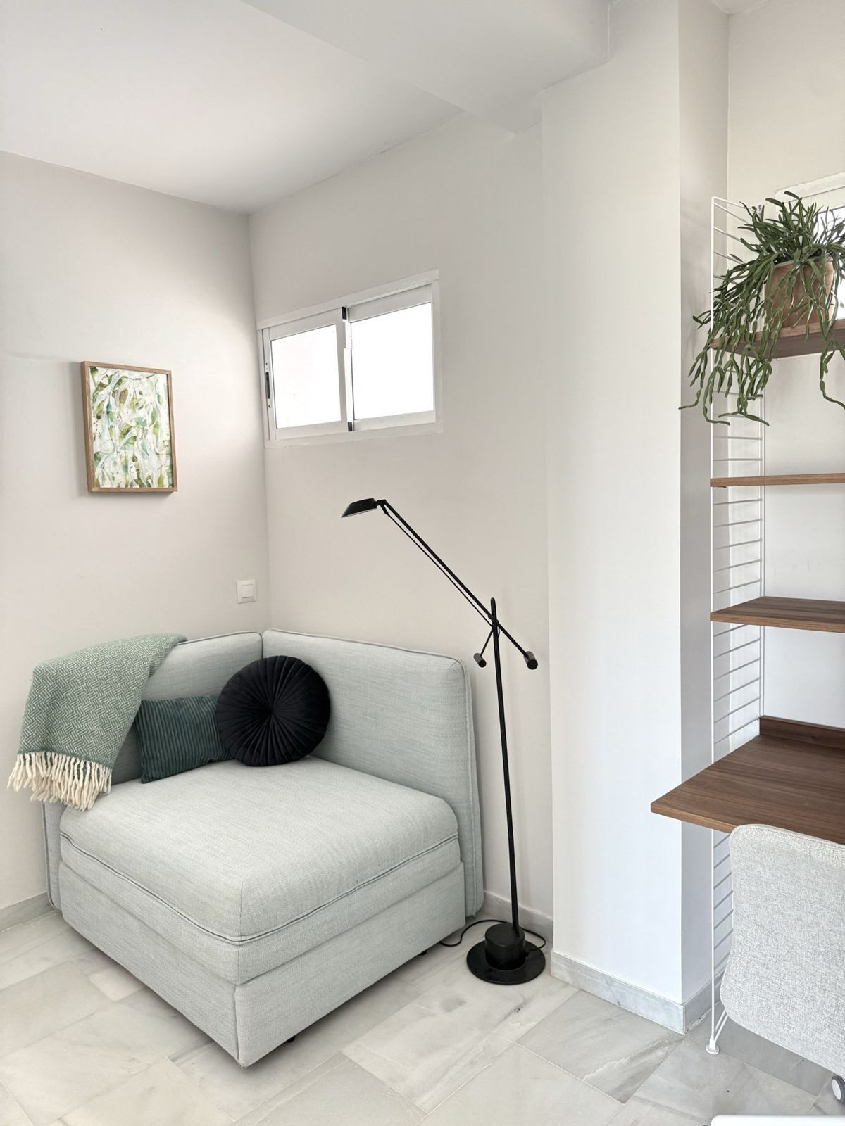 Se vende Apartamento Planta Media de 2 dormitorios en Costa Del Sol, Málaga, España