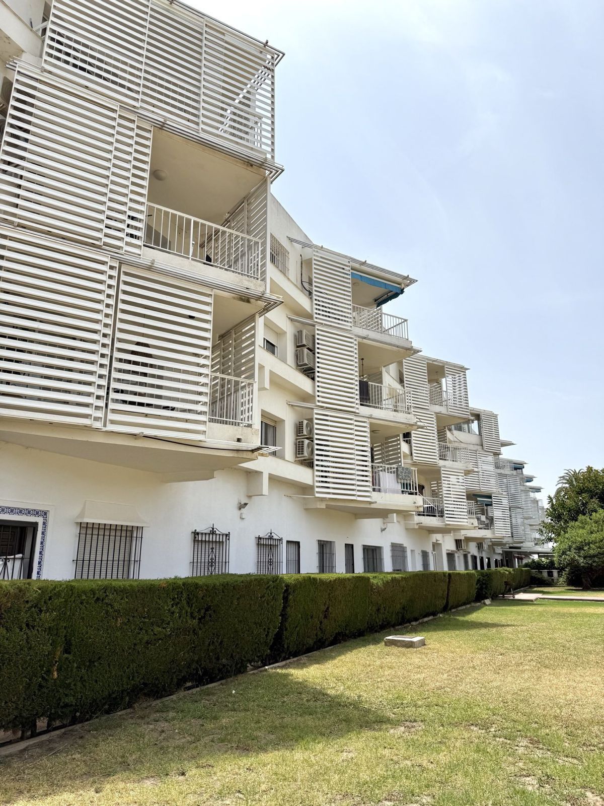 Se vende Apartamento Planta Media de 2 dormitorios en Costa Del Sol, Málaga, España