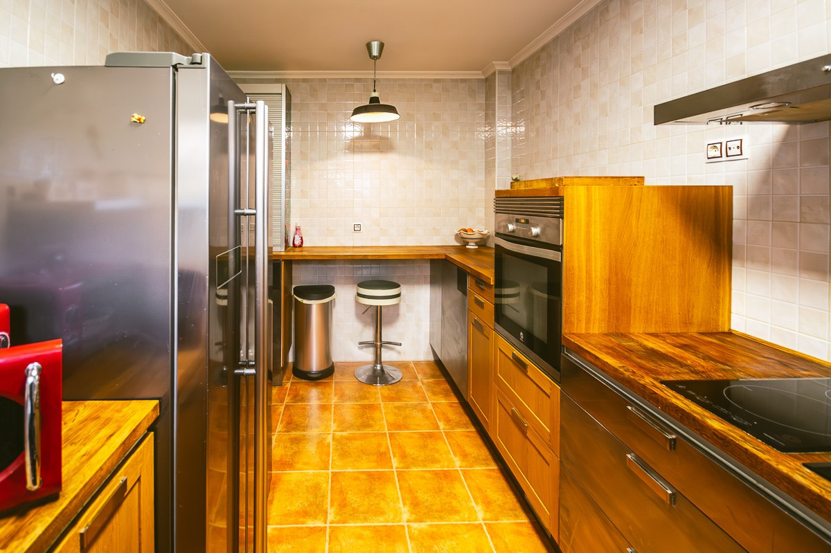 Se vende Villa - Chalet de 4 dormitorios en Costa Blanca, Alicante, España