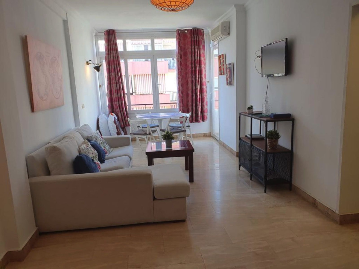 3 Bed Apartment for sale in Marbella Costa Del Sol, Málaga, Spain