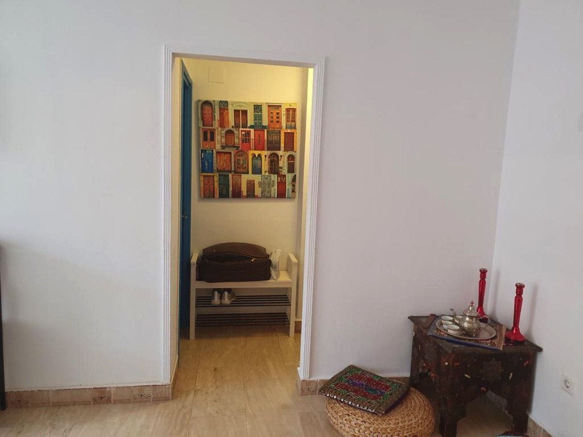 3 Bed Apartment for sale in Marbella Costa Del Sol, Málaga, Spain