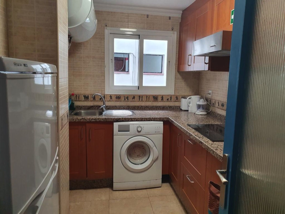 3 Bed Apartment for sale in Marbella Costa Del Sol, Málaga, Spain