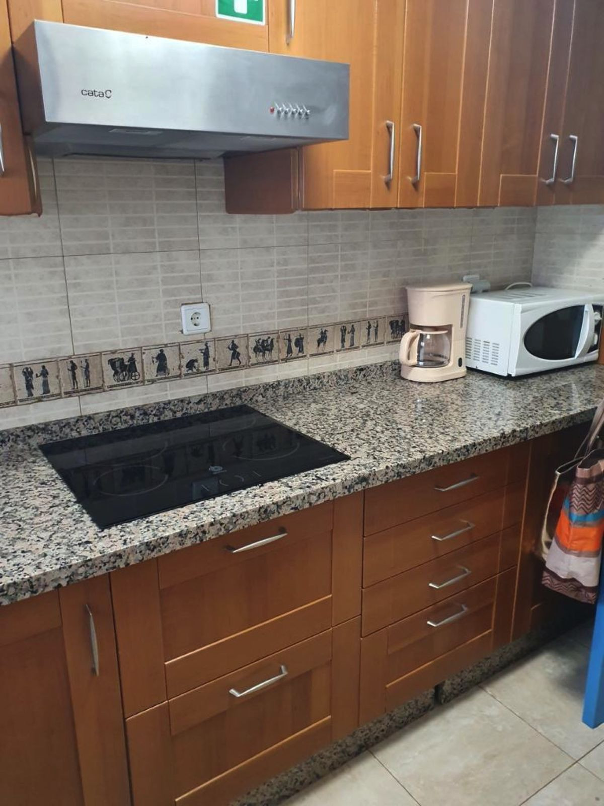 3 Bed Apartment for sale in Marbella Costa Del Sol, Málaga, Spain