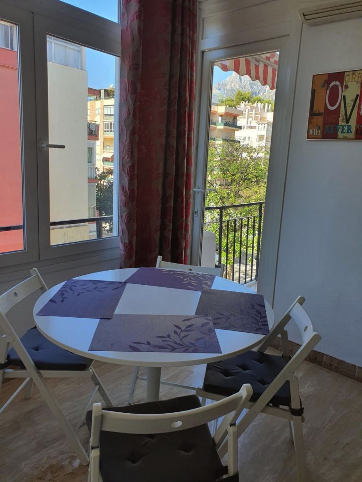 3 Bed Apartment for sale in Marbella Costa Del Sol, Málaga, Spain