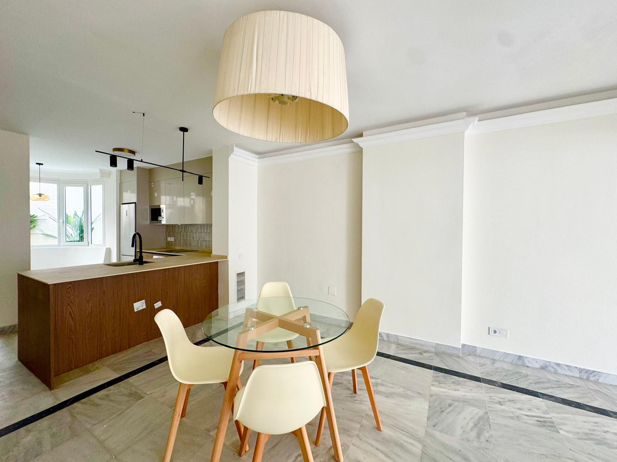 3 Bed Apartment for sale in Marbella Costa Del Sol, Málaga, Spain