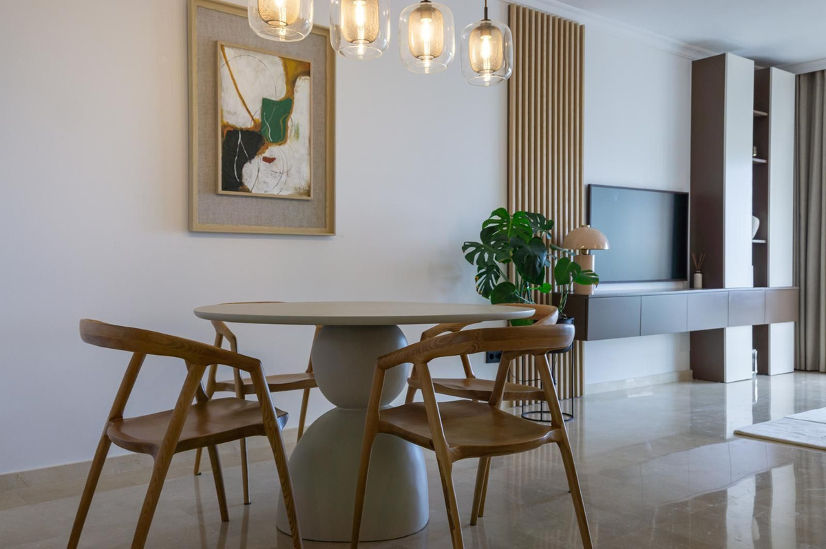 3 Bed Apartment for sale in La Quinta Costa Del Sol, Málaga, Spain