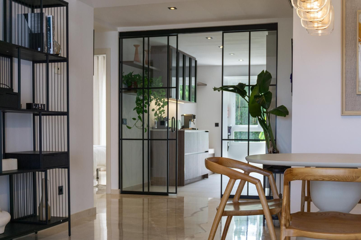 3 Bed Apartment for sale in La Quinta Costa Del Sol, Málaga, Spain