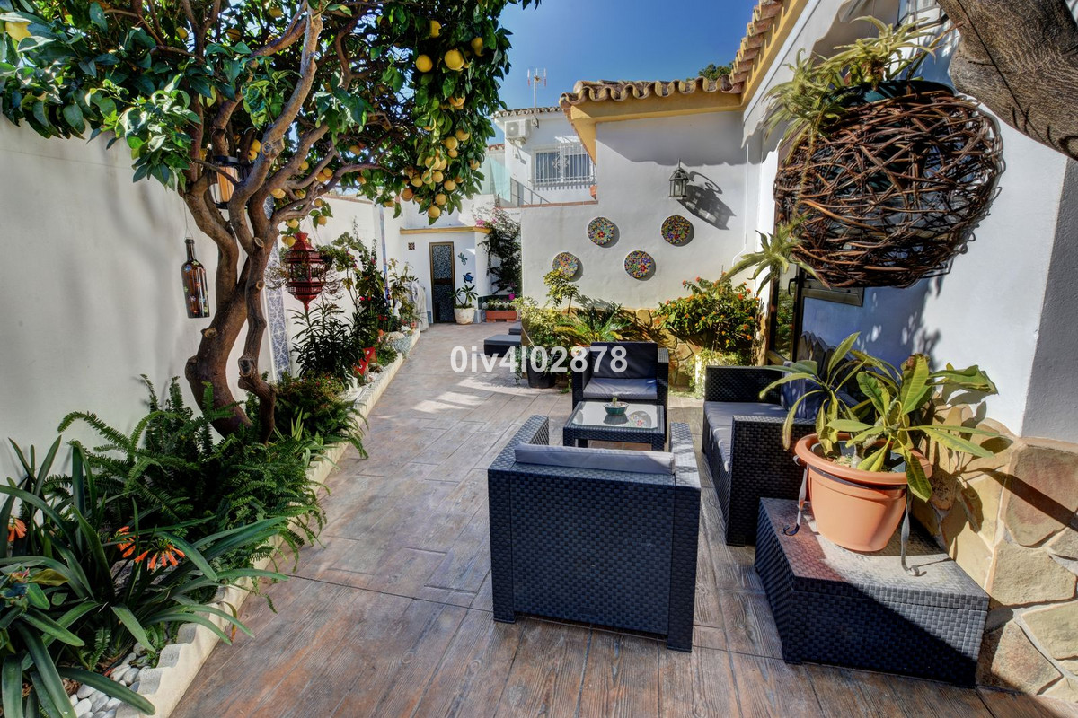 3 Bed Townhouse for sale in Benalmadena Costa Del Sol, Málaga, Spain