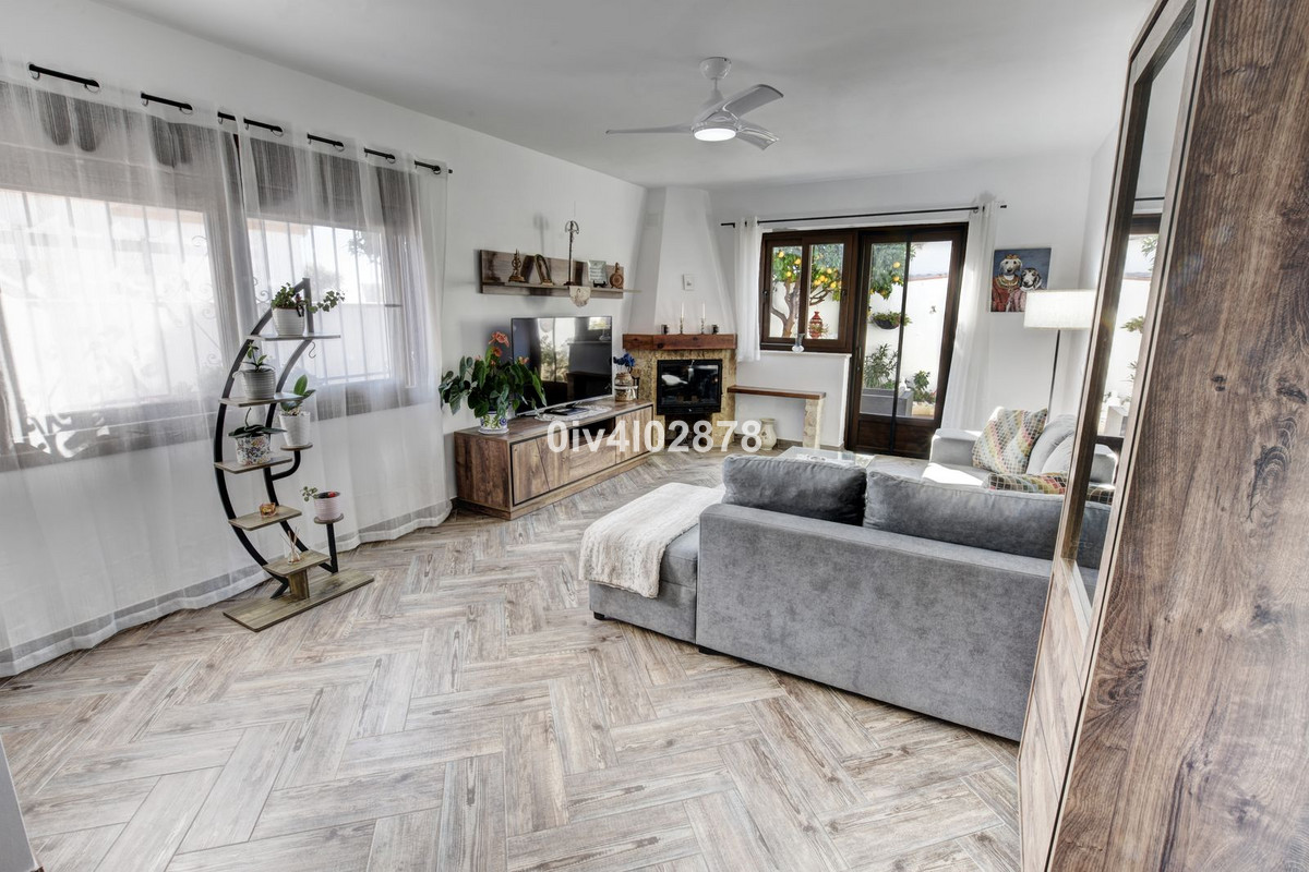 3 Bed Townhouse for sale in Benalmadena Costa Del Sol, Málaga, Spain