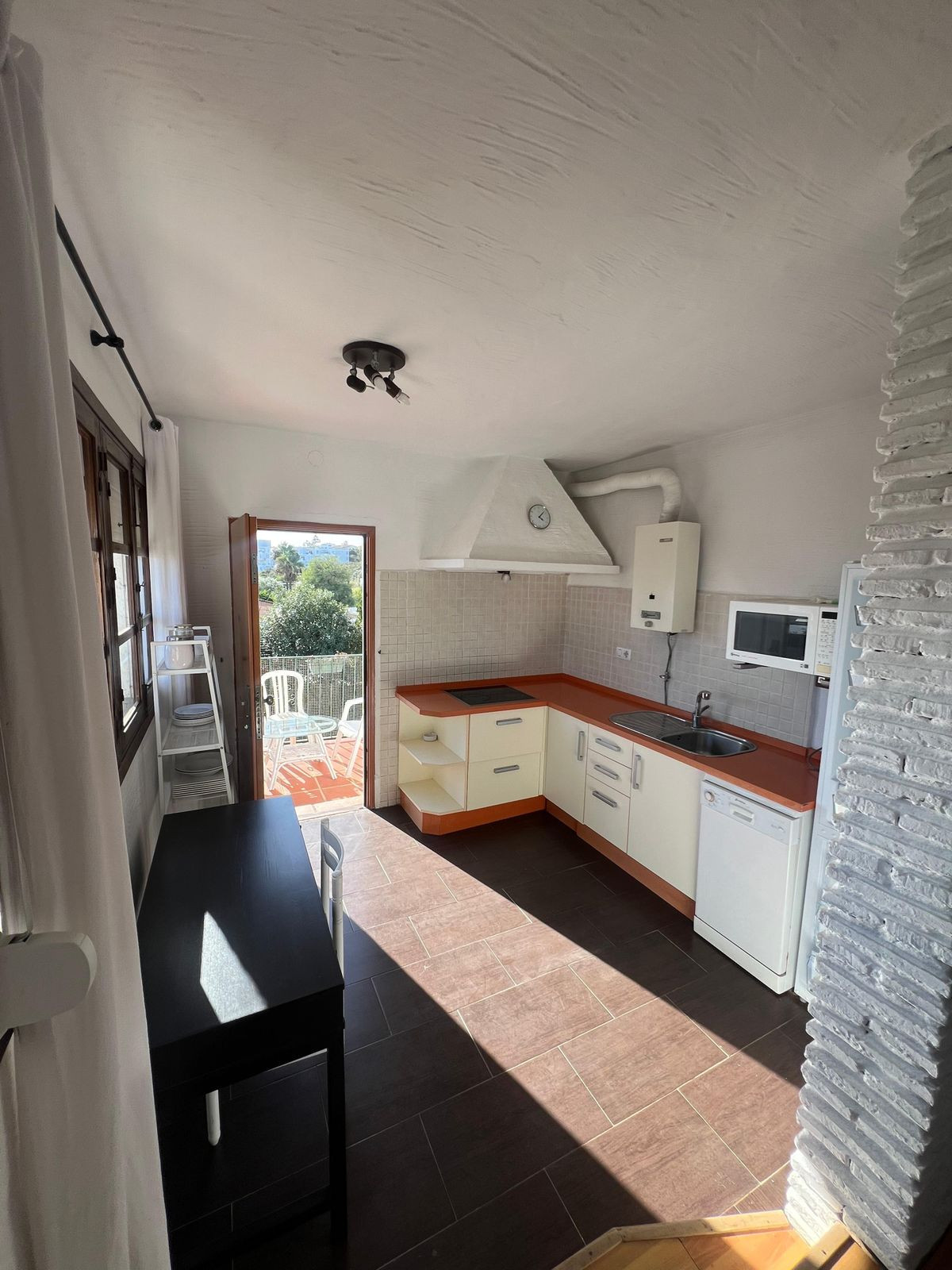 Se vende Pareada de 6 dormitorios en Costa Del Sol, Cadiz, España