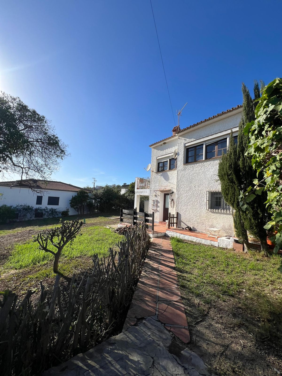 Se vende Pareada de 6 dormitorios en Costa Del Sol, Cadiz, España