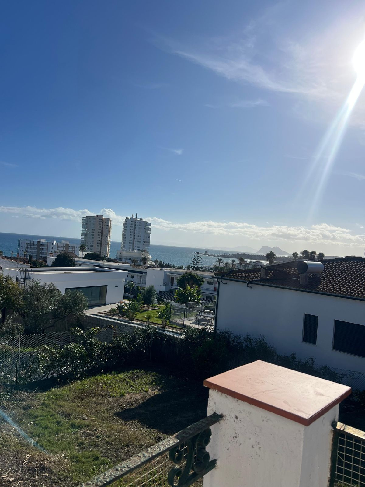 Se vende Pareada de 6 dormitorios en Costa Del Sol, Cadiz, España